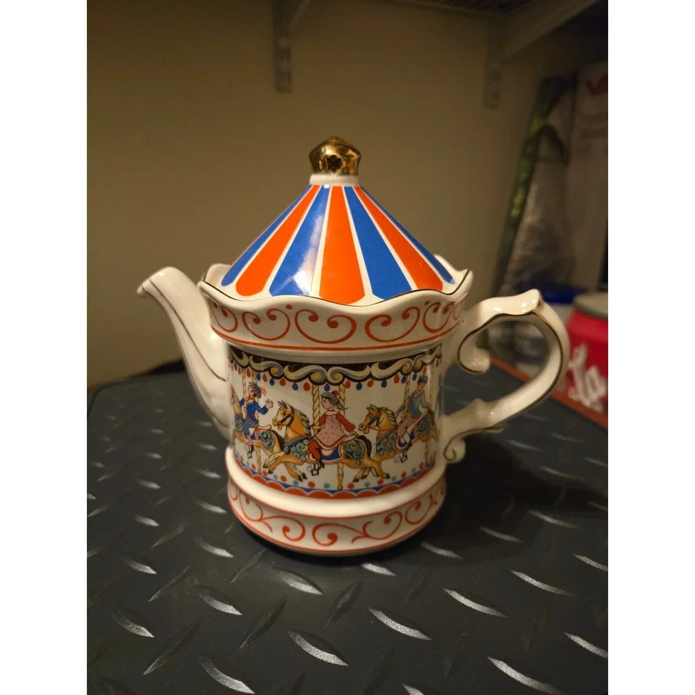 Vintage Carousel‎ Horse Ceramic Teapot Circus Tent Lid Gold Trim Red Blue White